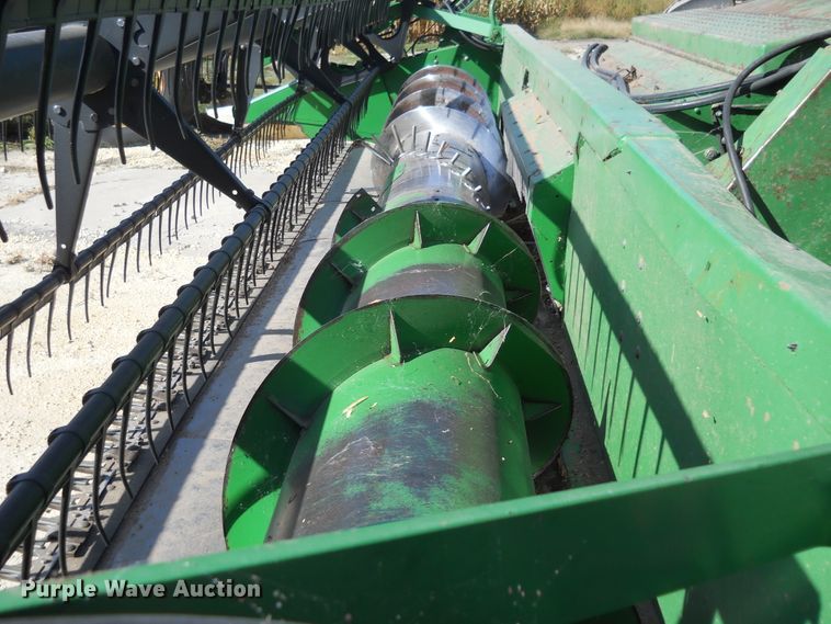 image for item HO9684 1988 John Deere 920 flex head