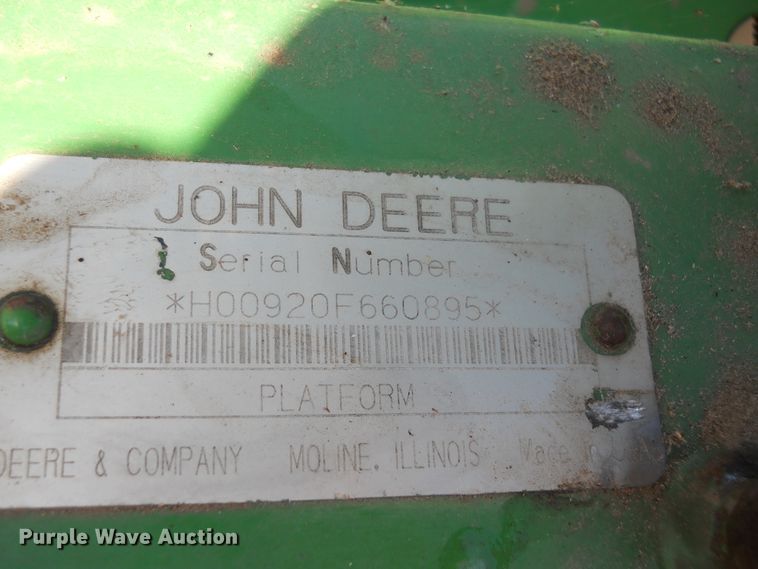 image for item HO9684 1988 John Deere 920 flex head