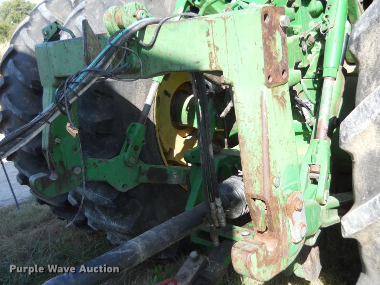 image for item HO9685 1989 John Deere 4955  MFWD tractor