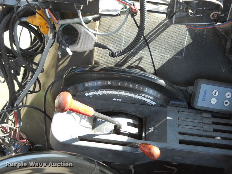 image for item HO9685 1989 John Deere 4955  MFWD tractor