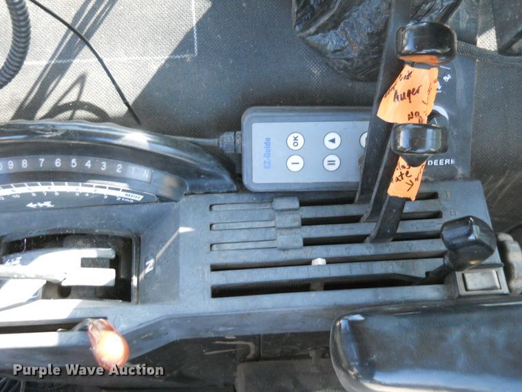 image for item HO9685 1989 John Deere 4955  MFWD tractor