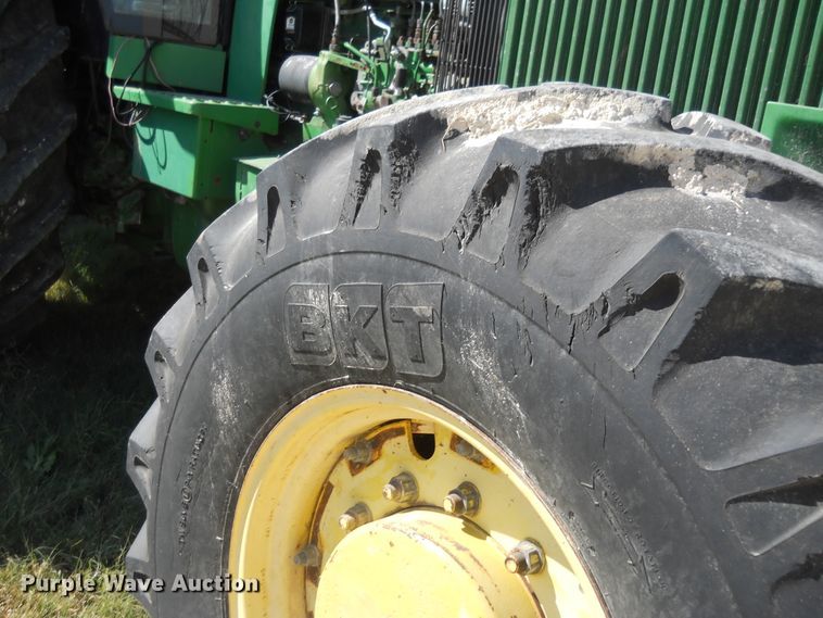 image for item HO9685 1989 John Deere 4955  MFWD tractor