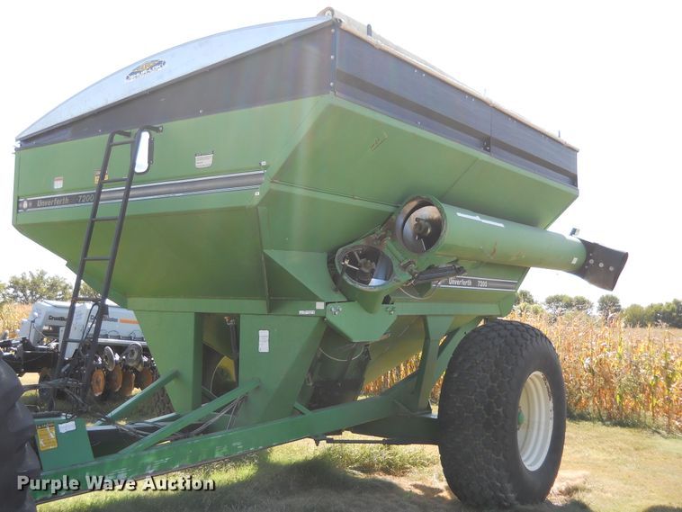 image for item HO9686 Unverferth 7200 grain cart