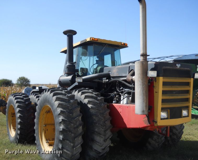 image for item HO9687 1985 Versatile 936  4WD tractor