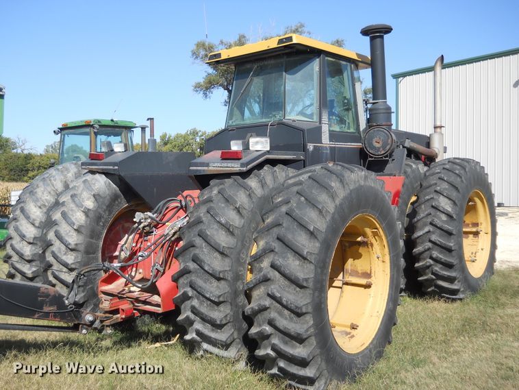 image for item HO9687 1985 Versatile 936  4WD tractor