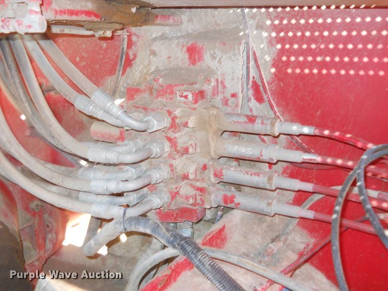 image for item HO9687 1985 Versatile 936  4WD tractor