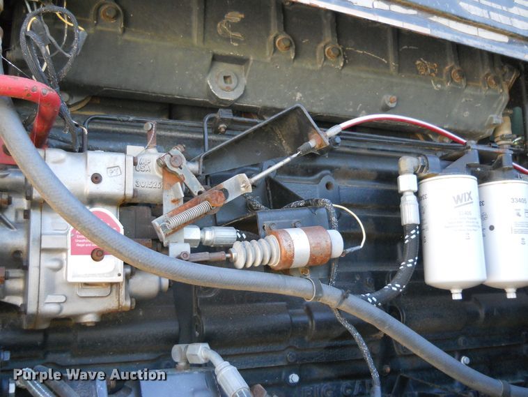 image for item HO9687 1985 Versatile 936  4WD tractor