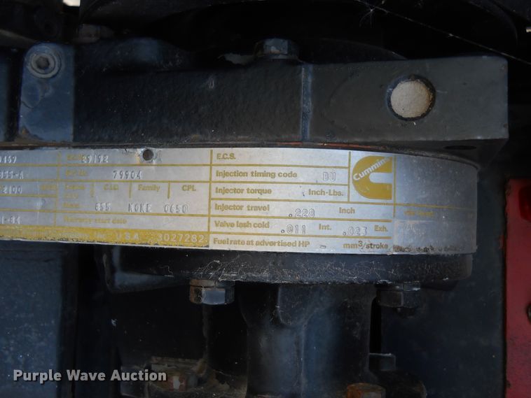 image for item HO9687 1985 Versatile 936  4WD tractor