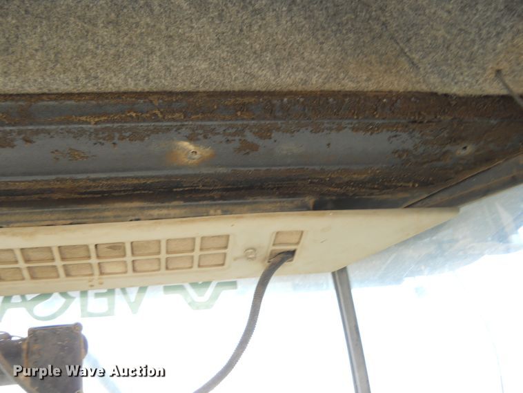 image for item HO9687 1985 Versatile 936  4WD tractor