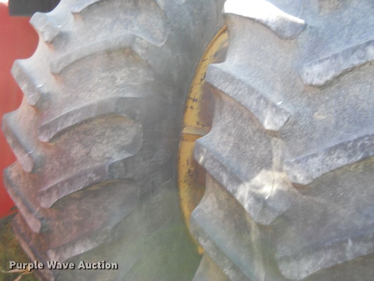 image for item HO9687 1985 Versatile 936  4WD tractor