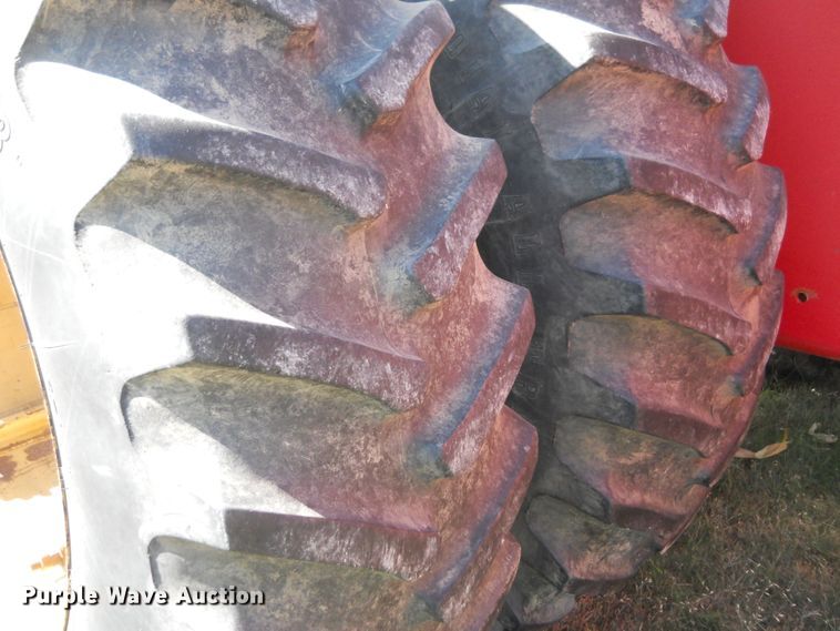 image for item HO9687 1985 Versatile 936  4WD tractor