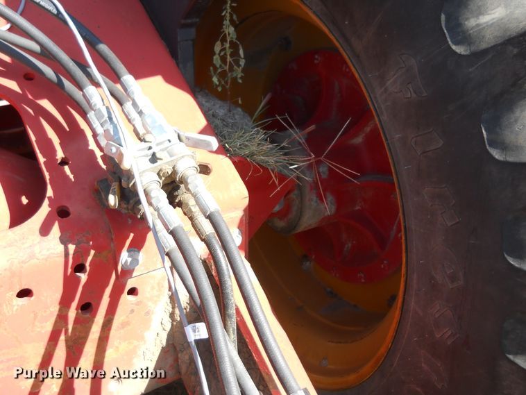 image for item HO9687 1985 Versatile 936  4WD tractor