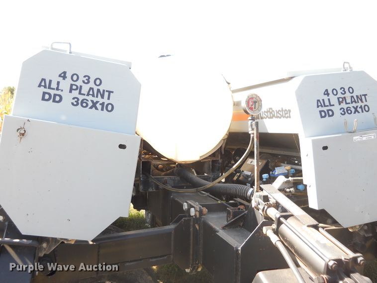 image for item HO9688 2006 CrustBuster 4030 All-Plant no-till grain drill