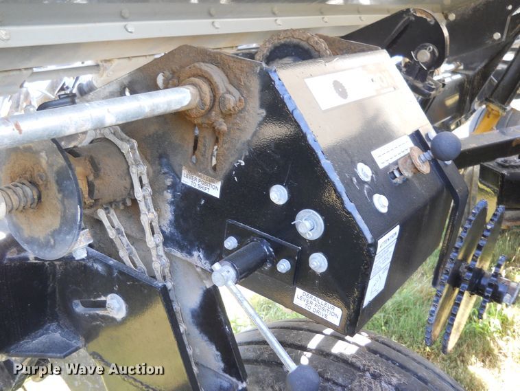 image for item HO9688 2006 CrustBuster 4030 All-Plant no-till grain drill