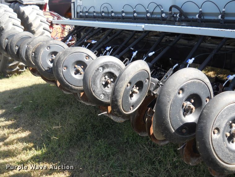 image for item HO9688 2006 CrustBuster 4030 All-Plant no-till grain drill