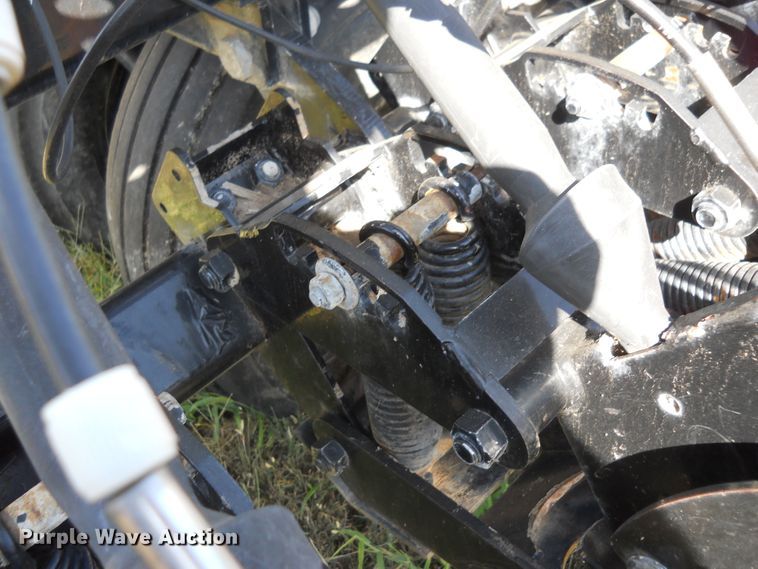 image for item HO9688 2006 CrustBuster 4030 All-Plant no-till grain drill