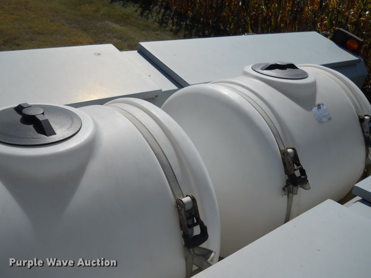 image for item HO9688 2006 CrustBuster 4030 All-Plant no-till grain drill