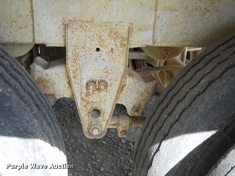 image for item HO9689 1997 DMF GT-2-30 double hopper bottom grain trailer