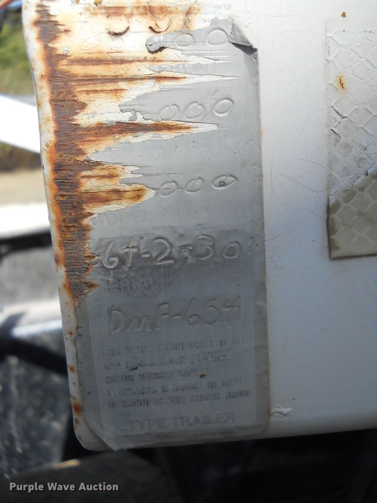 image for item HO9689 1997 DMF GT-2-30 double hopper bottom grain trailer