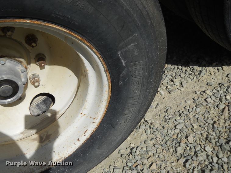 image for item HO9689 1997 DMF GT-2-30 double hopper bottom grain trailer