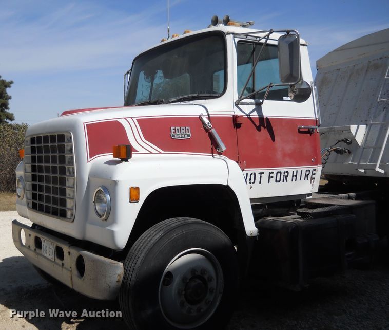 image for item HO9690 1983 Ford 9000  semi truck