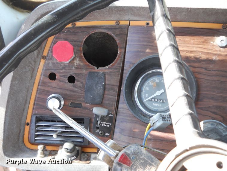 image for item HO9690 1983 Ford 9000  semi truck