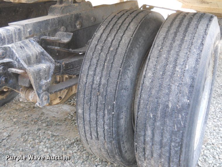 image for item HO9690 1983 Ford 9000  semi truck