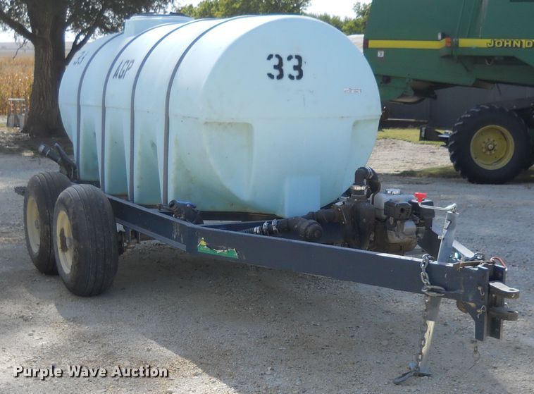 image for item HO9691 Schaben P-265-1010 nurse tank trailer