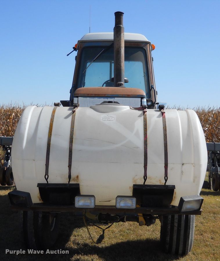 image for item HO9694 1984 Ford TW25  tractor