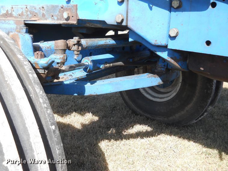 image for item HO9694 1984 Ford TW25  tractor