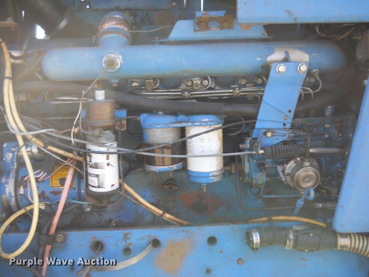 image for item HO9694 1984 Ford TW25  tractor