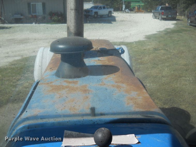 image for item HO9694 1984 Ford TW25  tractor