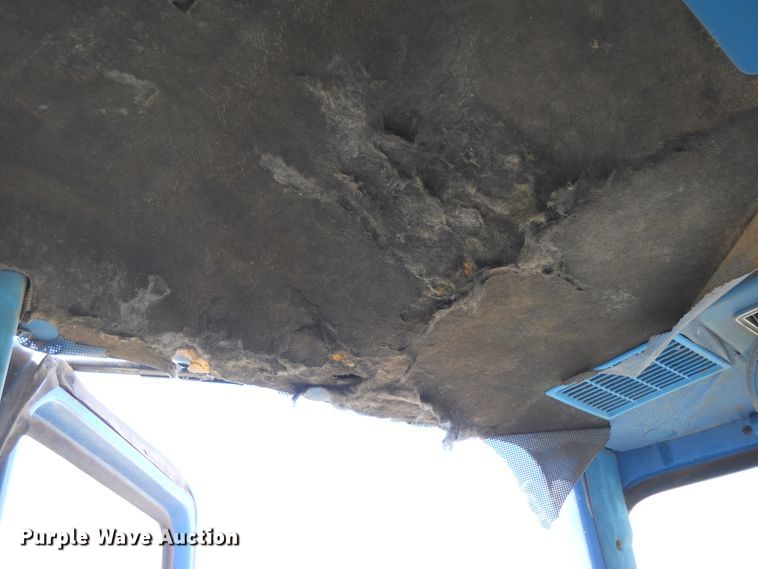 image for item HO9694 1984 Ford TW25  tractor