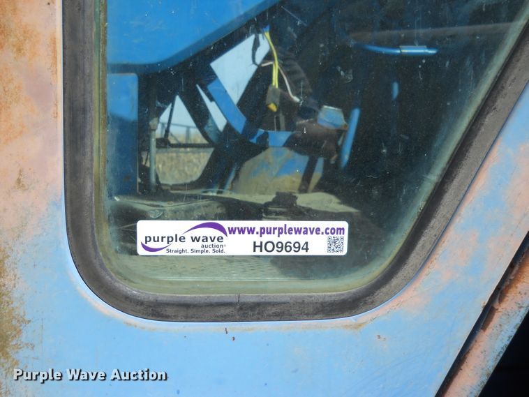 image for item HO9694 1984 Ford TW25  tractor