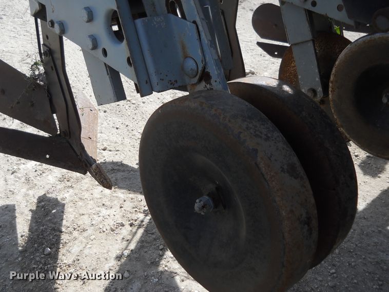 image for item HO9695 Hiniker row crop cultivator