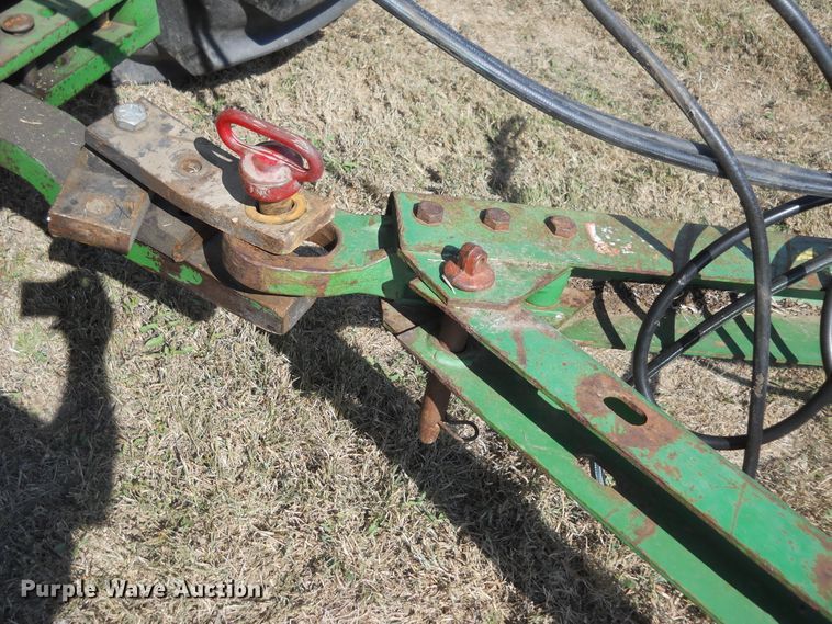 image for item HO9697 (3) John Deere 9400 hoe grain drills