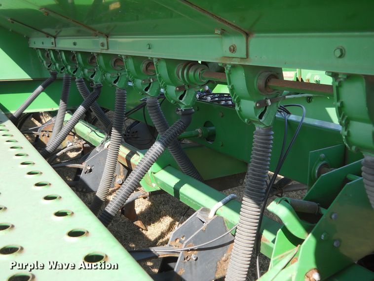 image for item HO9697 (3) John Deere 9400 hoe grain drills