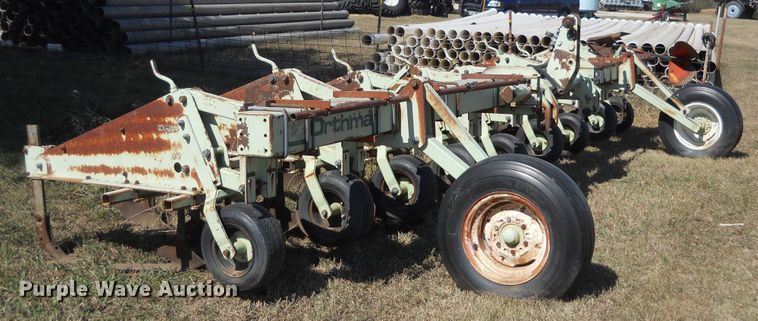 image for item HO9702 Orthman row crop cultivator
