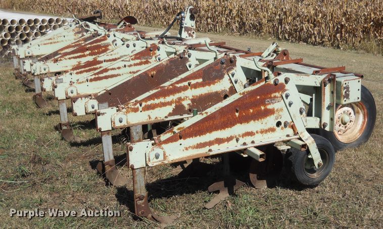 image for item HO9702 Orthman row crop cultivator