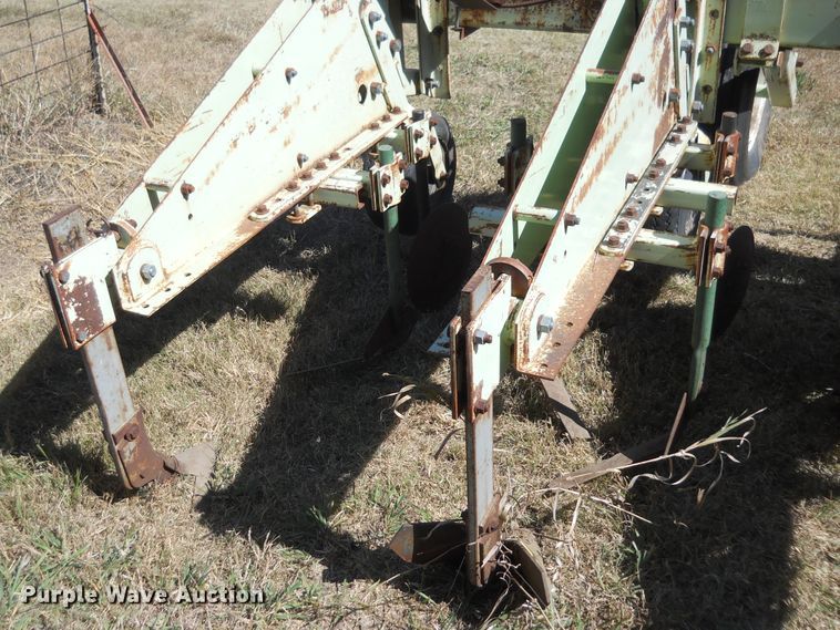 image for item HO9702 Orthman row crop cultivator