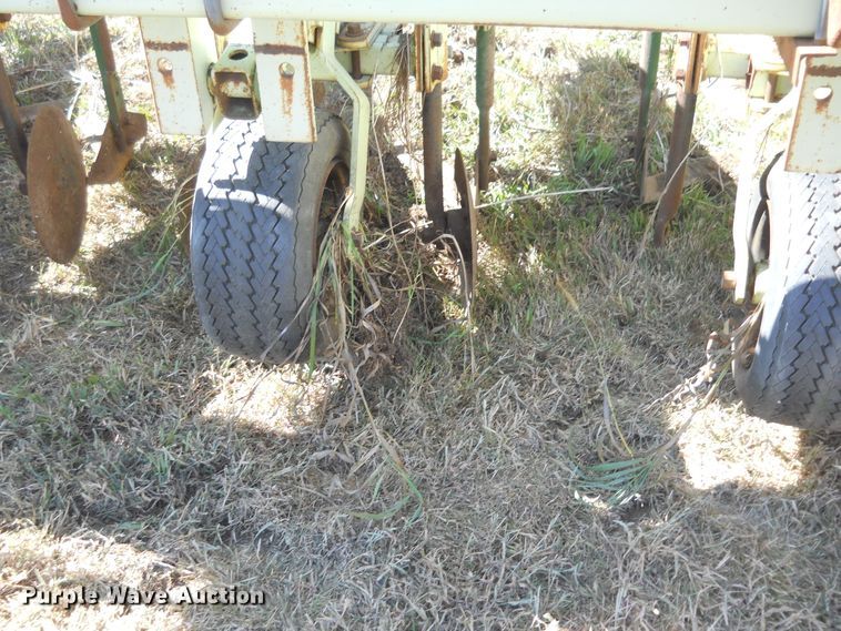 image for item HO9702 Orthman row crop cultivator