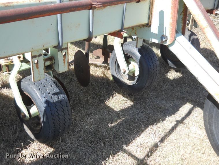 image for item HO9702 Orthman row crop cultivator