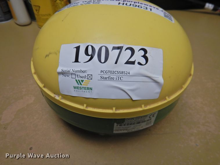 image for item HU9631 John Deere StarFire iTC GPS