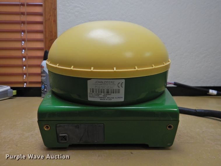 image for item HU9633 John Deere StarFire iTC GPS