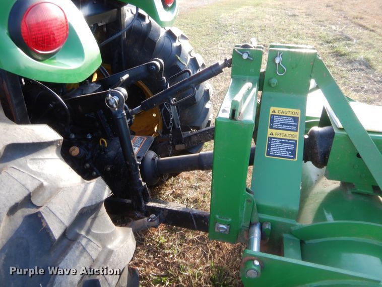 image for item HW9053 2011 John Deere 4520  tractor