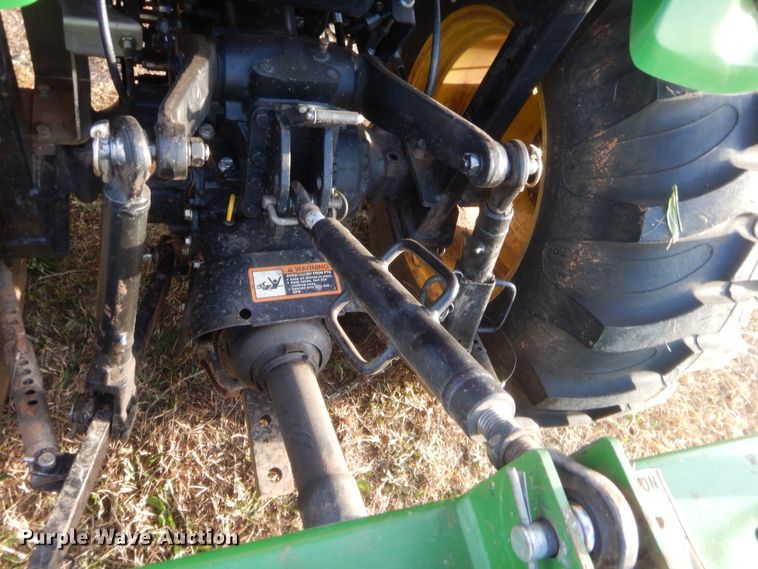 image for item HW9053 2011 John Deere 4520  tractor