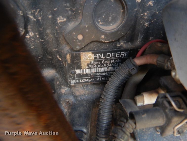 image for item HW9053 2011 John Deere 4520  tractor