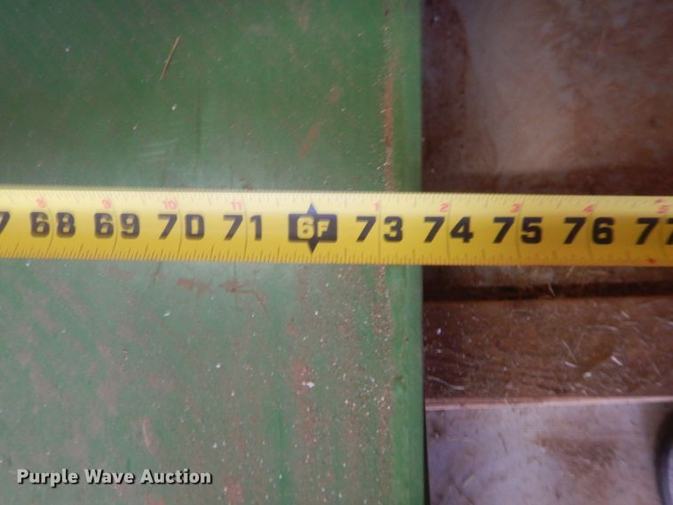 image for item HW9053 2011 John Deere 4520  tractor