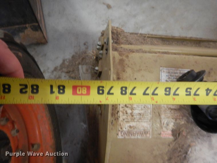 image for item HW9053 2011 John Deere 4520  tractor