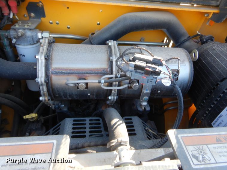 image for item HW9119 2015 Gehl RT175  tracked skid steer loader